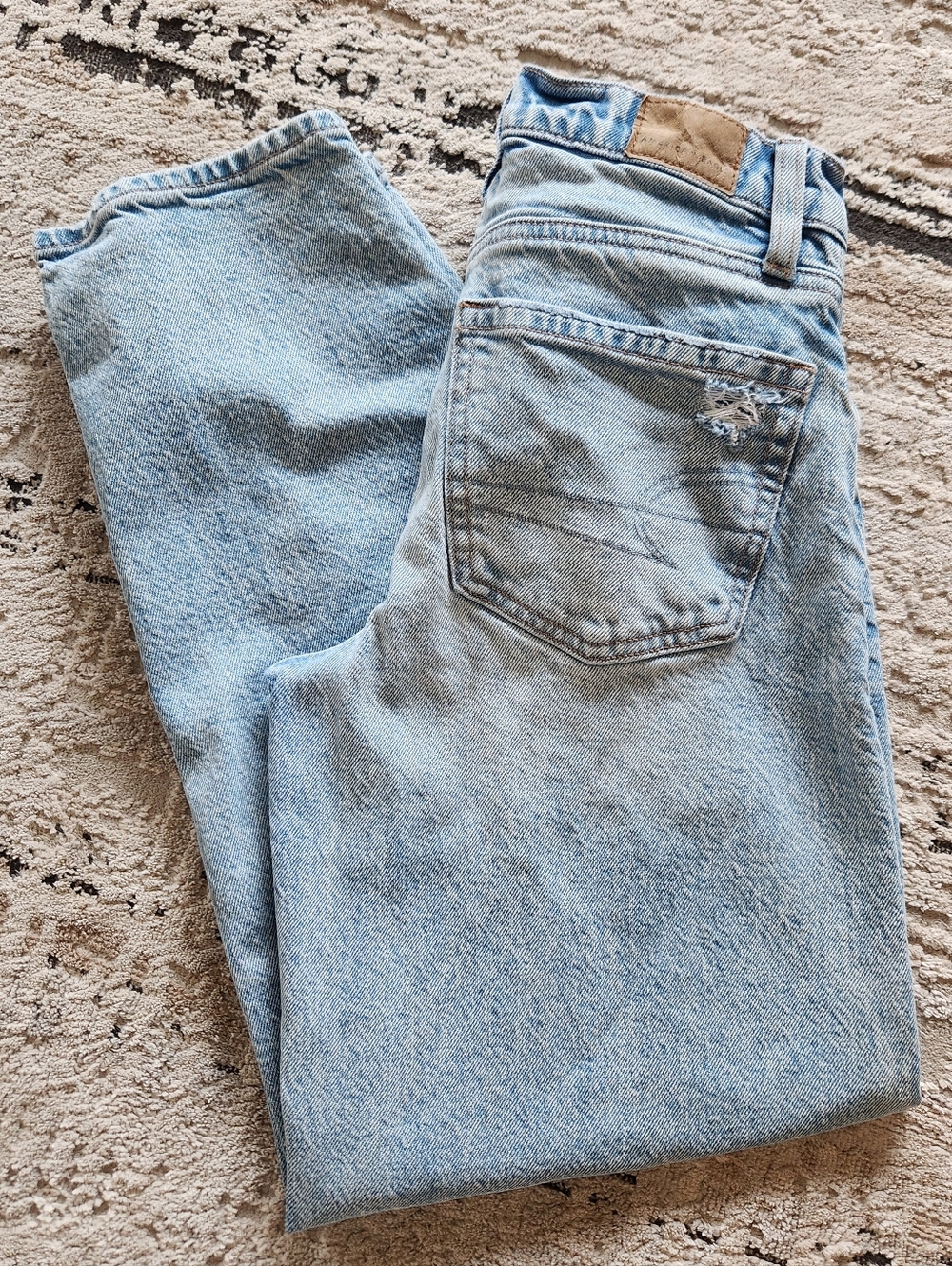 American Eagle Barrel Jeans